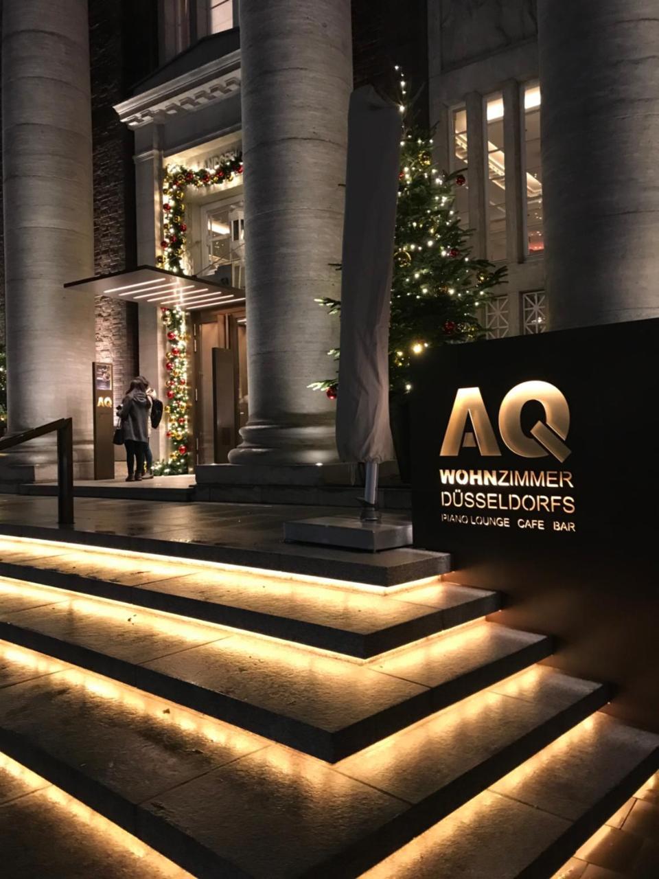Luxury Apartment In Andreas Quartier Düsseldorf Exteriör bild